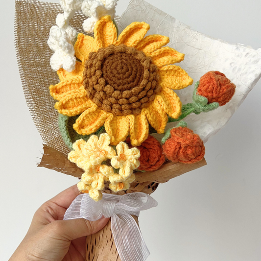 Handmade Crochet Sunflower Bouquet - Everlasting Knitted Cottagecore Flowers