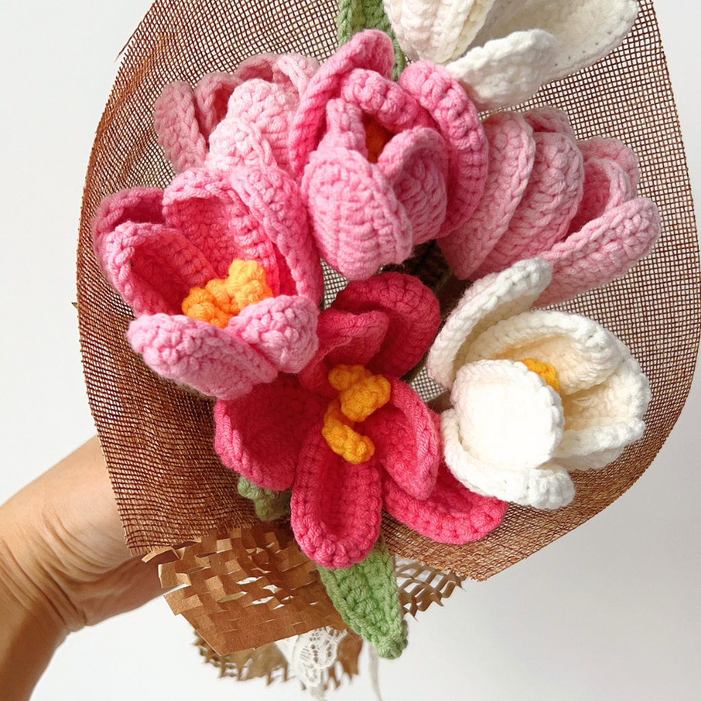 Velvety Pink Crochet Tulip Arrangement - Soft Aesthetic Everlasting Flowers
