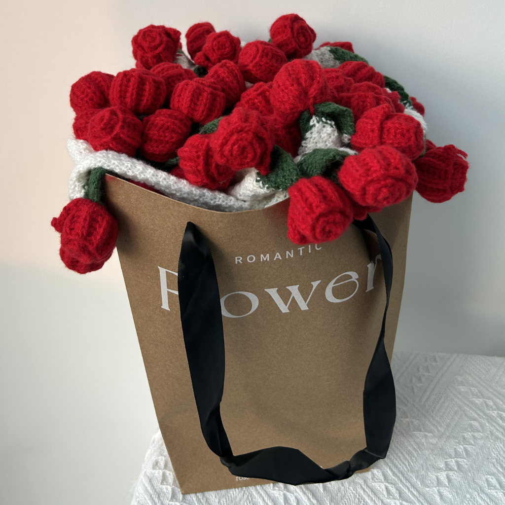 Handmade Crochet Red Rose Bouquet Blanket – Luxury Knit Floral Gift Wrap